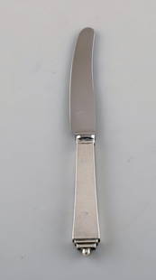 Rare Georg Jensen "Pyramid" children's / travel knife in sterling silver and stainless steel. Dated: Title:Rare Georg Jensen "Pyramid" children's / travel knife in sterling silver and stainless steel. Dated 1933-44. Description:Rare Georg Jensen "Pyramid" children's / travel knife in sterling silver