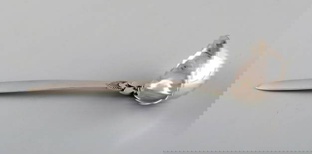 Large Georg Jensen "Cactus" sauce spoon in sterling silver. Dated 1915-30.: Title:Large Georg Jensen "Cactus" sauce spoon in sterling silver. Dated 1915-30. Description:Large Georg Jensen "Cactus" sauce spoon in sterling silver. Dated 1915-30. Designer: Gundorph Albertus. Len