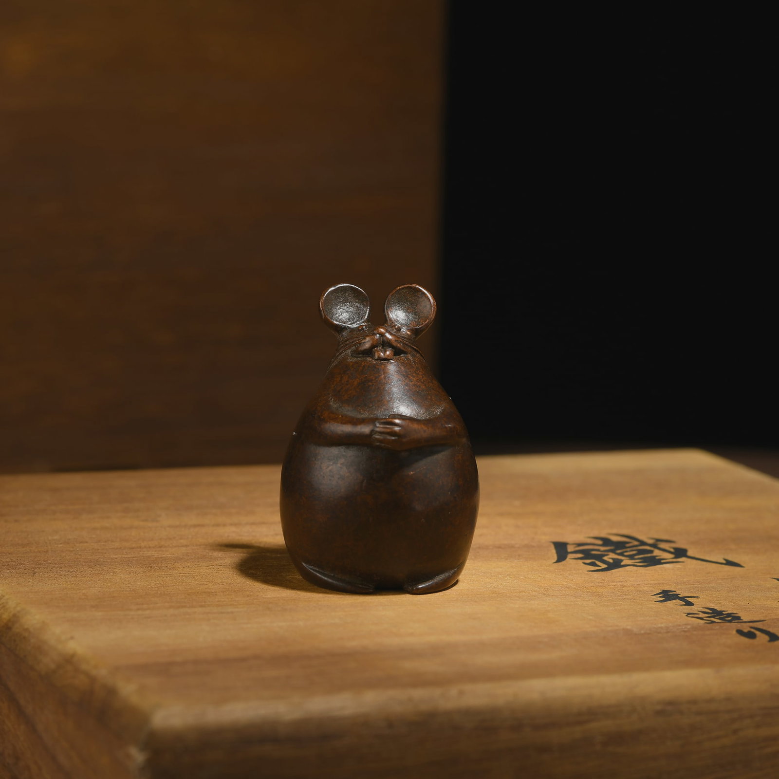 Japanese Meiji period bronze animal sculpture - mouse (1 of 9)