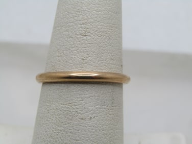 Vintage 14kt Wedding Band, Sz. 7, 2mm. Mid-Century
