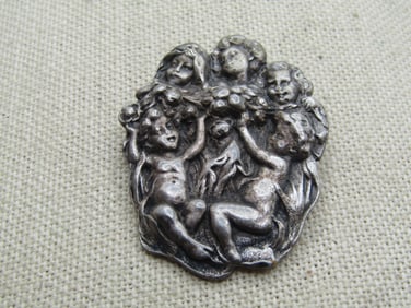 Vintage Pewter Cherub/Children Brooch, 1960's-1970's
