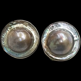 Vintage Mabe Blister Pearl in Shell Sterling Silver Clip-on Earrings