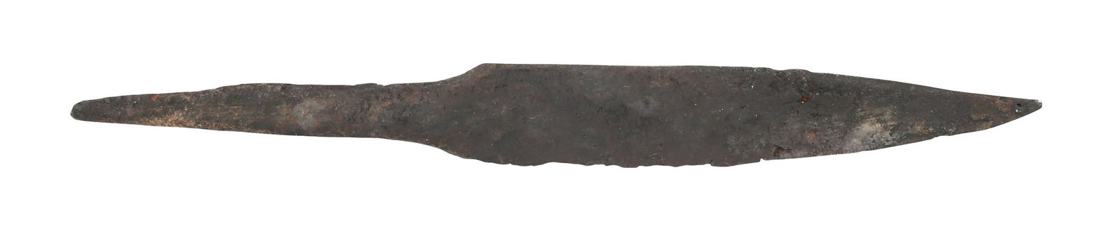 VIKING SIDE KNIFE OR POUCH KNIFE, 879-1067 AD CAMBRIDGESHIRE, ENGLAND: Cambridgeshire, England. Just over 3” (3.06”) total length with wedge section blade for slashing and tapered "whittle tang" which identifies these, as they were used without guards, mounte