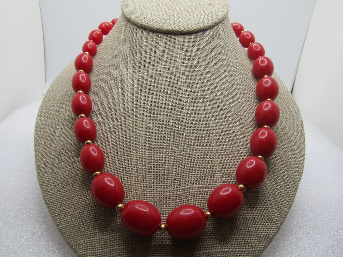 Vintage Red & Gold Beaded Necklace, Monet, 28", 1960's-1970's, Graduated: Vintage Red & Gold Beaded Necklace, Monet, 28", 1960's-1970's, Graduated from 11mm wide to 17mm wide with gold tone seed-like beds between, swivel clasp with Monet hang tag. Light wear and in good to