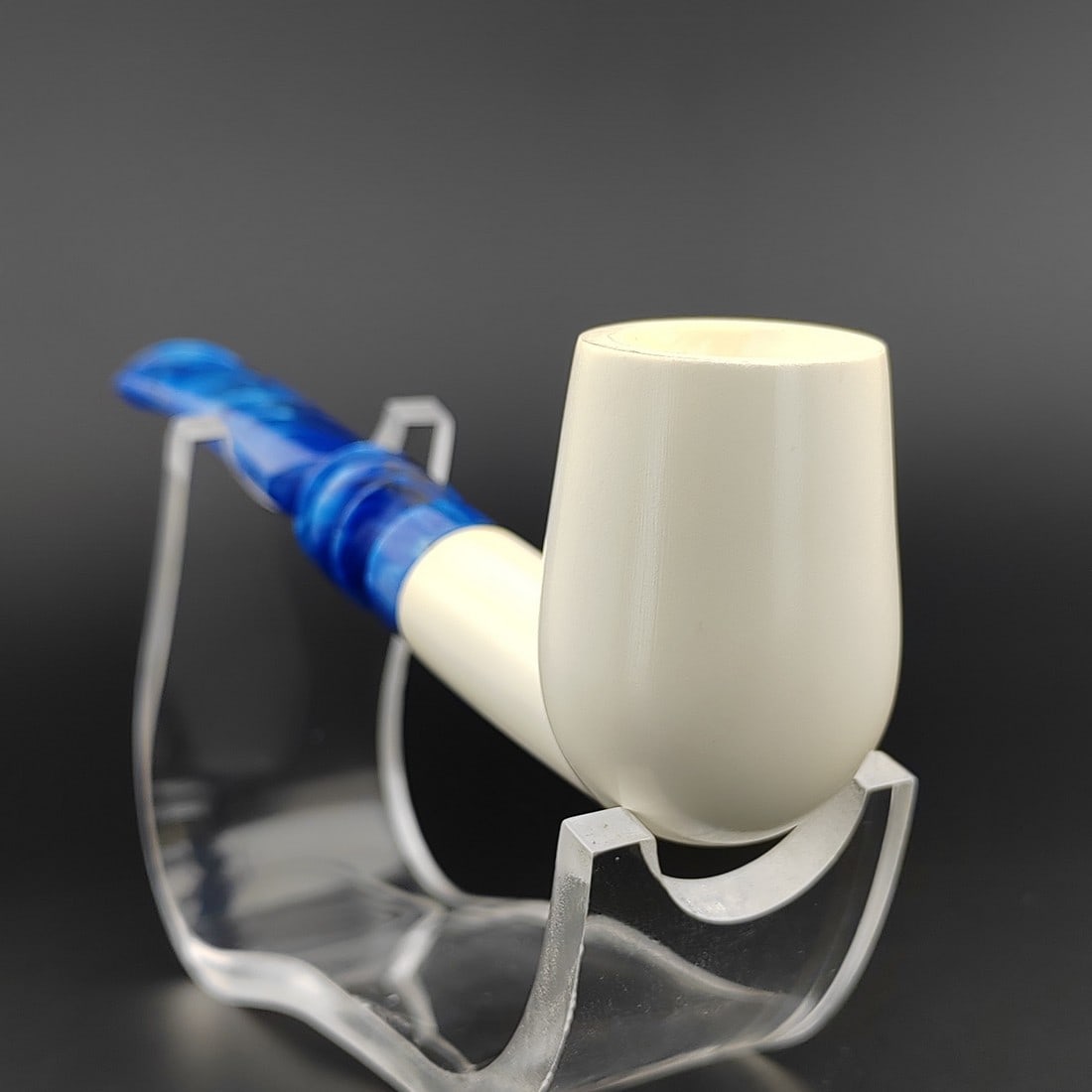 Classic Smooth Meerschaum Pipe (1 of 9)
