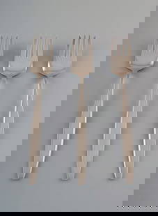Georg Jensen Sterling Silver Cypress lunch forks. 3 pcs. in stock.: Title:Georg Jensen Sterling Silver Cypress lunch forks. 3 pcs. in stock. Description:Georg Jensen Sterling Silver Cypress 3 pcs. lunch forks. Measures 17.5 cm. In perfect condition. Stamped. Designed