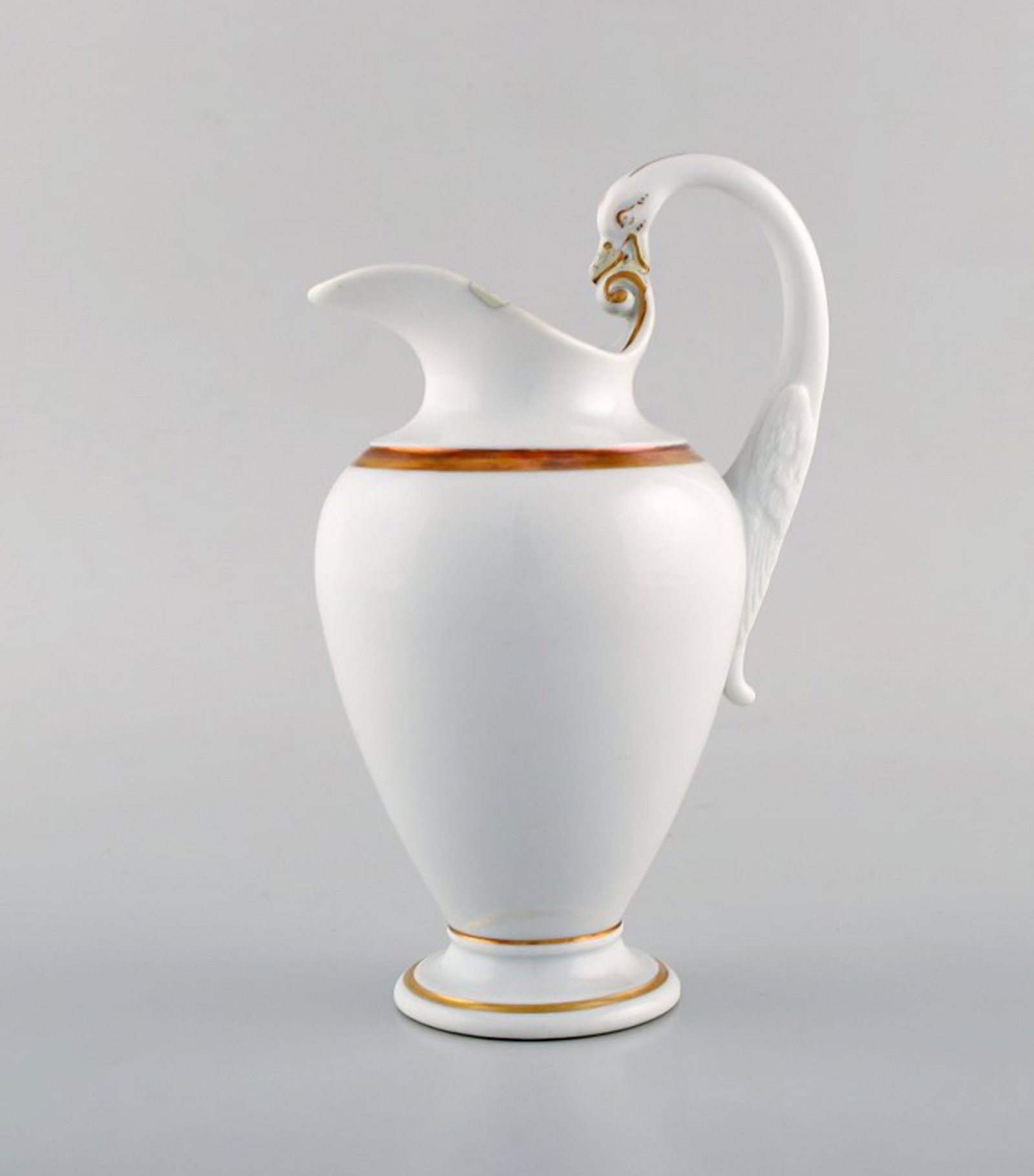 Antik Meissen empire porcelain cream jug with gold decoration. Ca 1830.: Antik Meissen empire porcelain cream jug with gold decoration. Ca 1830. Measures: 17 x 11 cm. Restoration on the mouth. Stamped. 2nd factory quality. Reserve: $60.00 Shipping: Domestic: Shipping rates