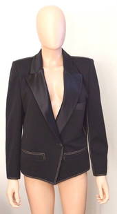 SONIA RYKIEL PARIS MADE IN FRANCE BLACK JACKET STYLISH SIZE 38 PURE WOOL: NH5 AUTHENTIC ORIGINAL SONIA RYKIEL SIZE 38 MADE IN FRANCE JACKET WEAR IT WITH JEANS, DRESS, PANTS OR SKIRT, YOU WILL LOOK ABSOLUTELY STUNNING IN ANY OUTFIT WHEN YOU ADD THIS JACKET! UNIQUE & GORGEOUS
