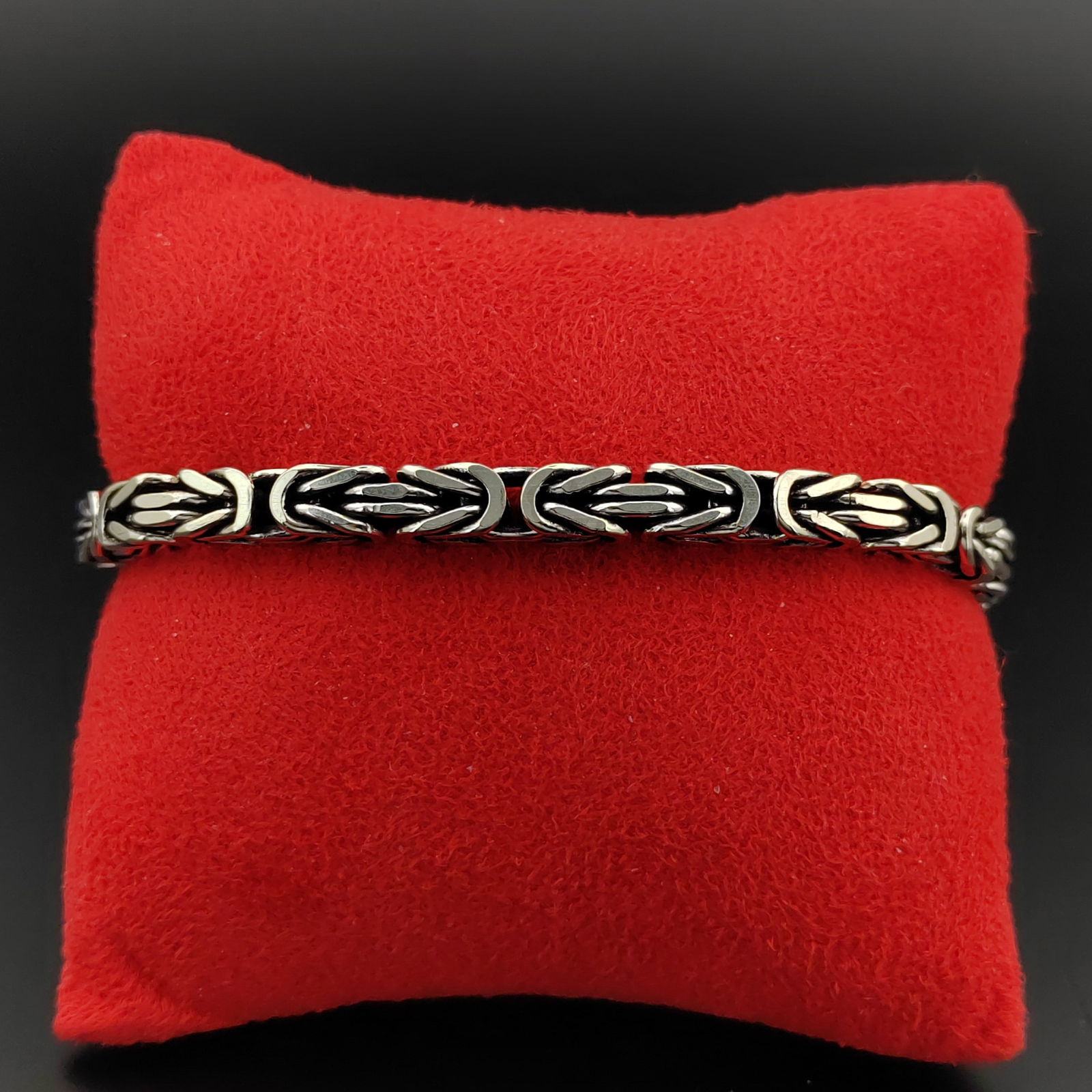 925 Silver Byzanthine King's Men Bracelet (1 of 8)
