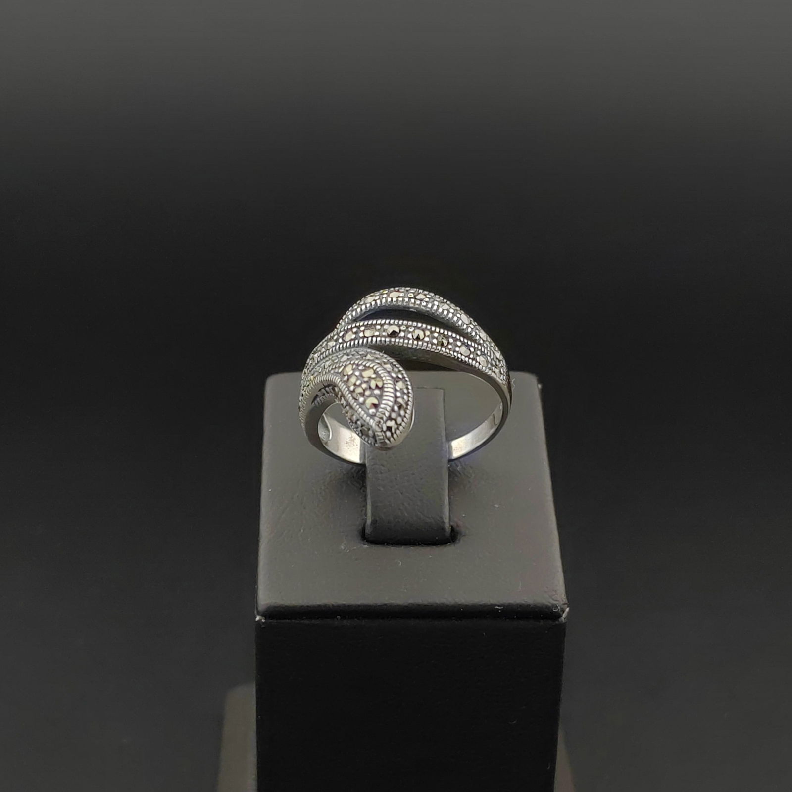925 Silver Ladies Snake Ring Ornated with Marcasite (1 of 8)