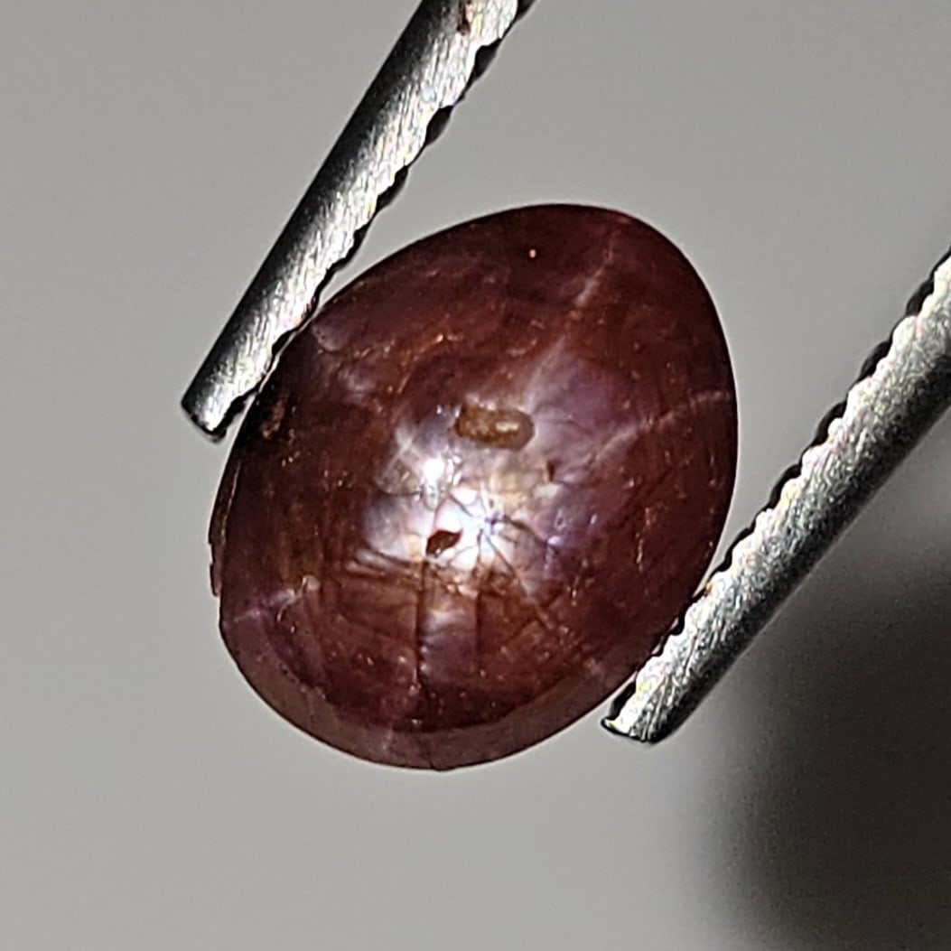 0.91 Ct Natural Star Ruby (1 of 3)