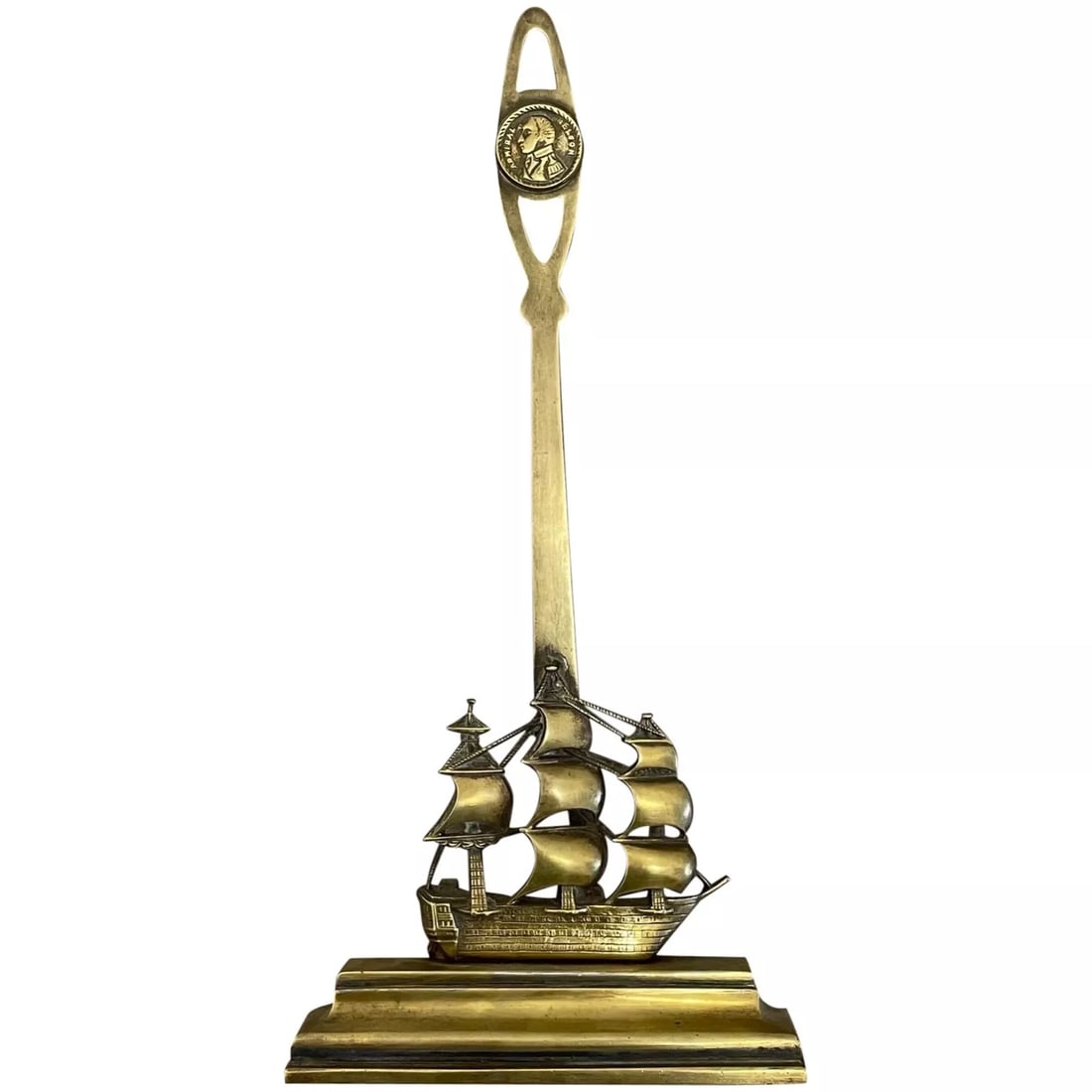 Antique English Victorian 19th Century Brass HMS Victory Door Porter Stay Stop: Antique English Victorian 19th Century Brass HMS Victory Door Porter Stay Stop 1 Fine Rare Original Antique English Victorian 19th Century Brass HMS Victory Door Porter Stay Stop. So collectible. A fe