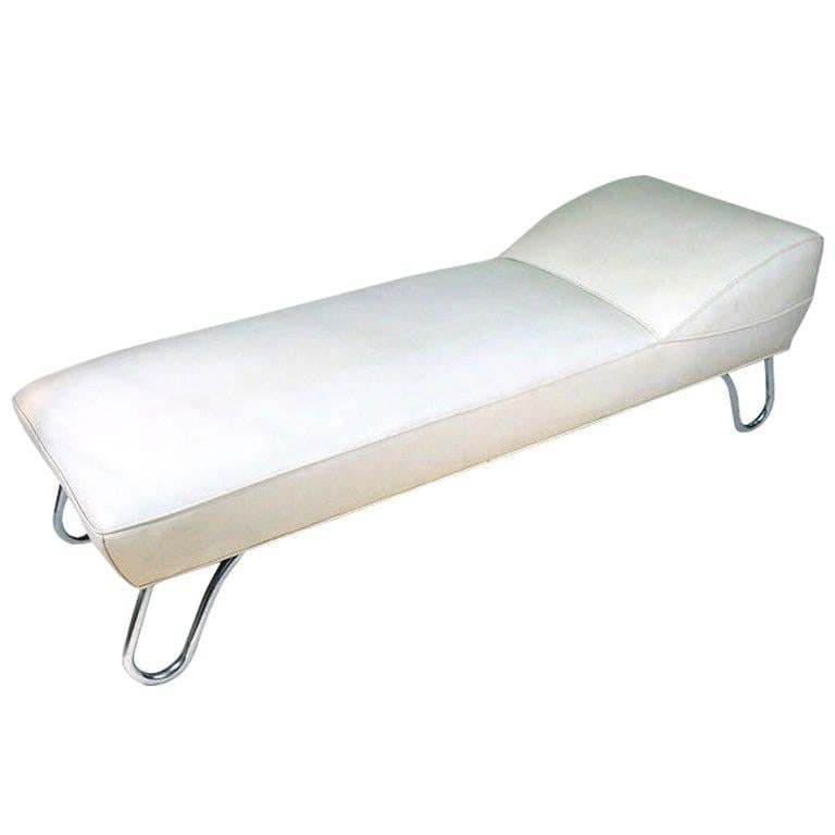 Kem Weber Art Deco Steamer Chaise Lounge, Daybed: About the Item Original "steamer" chaise lounge or daybed by the well known Lloyd Manufacturing Co, features stunning tubular bent chrome legs and dramatic white Naugahyde upholstery. Attributed to KE