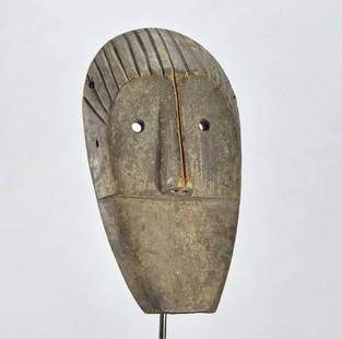 Beautiful MBOLE BAMBOLE Mask Congo Rdc Zaire Kongo African Tribal Art 1894: CONGO DRC MBOLE Lilwa Society Mask Bambole are a people whose rites have remained rather mysterious to us. The society of the Lilwa (which could be compared to the Bwami of the Lega) organized the soc