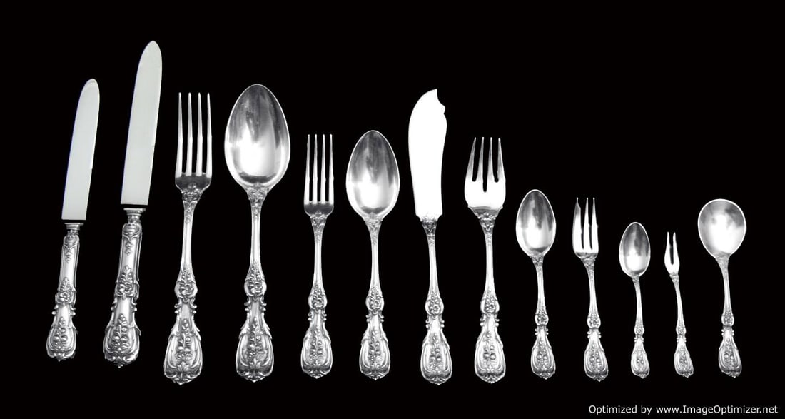 ITALIAN 206pc. ANTIQUE "FRANCES 1" STERLING SILVER FLATWARE SET 1900-1950, TRAYS: Title: ITALIAN 206pc. ANTIQUE "FRANCES 1" STERLING SILVER FLATWARE SET 1900-1950, TRAYS Description:An Amazing 206pc. Antique Sterling Silver Flatware Set by Renowned Italian Silversmith "A. CESA S.C.