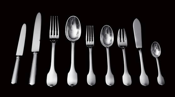 Tetard Freres - 112pc. Antique French Sterling Silver Flatware Set, Uniplat Model.: Title: Tetard Freres - 112pc. Antique French Sterling Silver Flatware Set, Uniplat Model. Description:Direct from Paris, a stunning 112pc. antique French sterling silver flatware set by one of France&