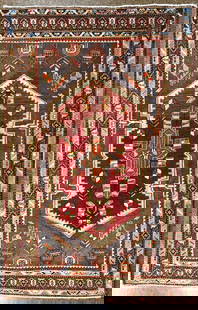Persian Zanjan Hand Knotted Rug 4'2" x 6'8": Title:Persian Zanjan Hand Knotted Rug 4'2" x 6'8" Description:&#8226; Rug Number: 181 &#8226; Country of Origin: Iran &#8226; Style, Design: Persian, Vintage, Zanjan, Tribal, Geometric &#8226; Size (F