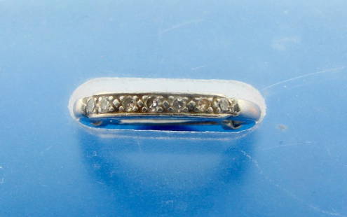Deco Platinum and Diamond Wedding Band Ring: AK A00 Deco Platinum and Diamond Wedding Band Ring · Wonderful ring that is a great addition to your collection. · Weight is 3.6 grams · Made of Diamond, Platinum · Measurements &#