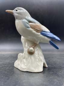 Vintage Goebel Figurine Bird Perched on a Tree Stump