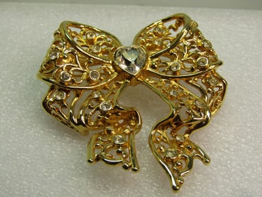 Vintage Rhinestone Heart Filigree Bow Brooch, OSI, Simthsonian, 1980's-1990's