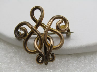 Victorian 10kt G.F. Ladies Brooch with Watch Hook
