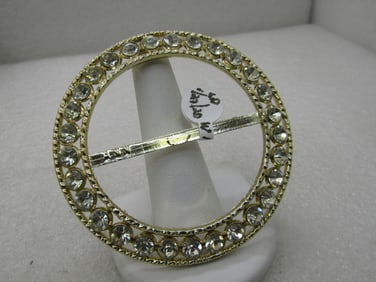 Vintage Rhinestone Oval Sash Buckle, 2,75" Round, signed ANN. Gold tone