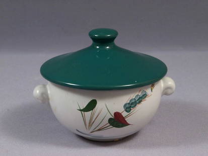 Vintage Denby GREENWHEAT Green Wheat Soup Bowl Lidded Stoneware England: This is a lidded Soup Bowl, made by Denby, England in Green Wheat pattern. The bowl is 3 7/8" in diameter at the rim and 4 1/2" tall to the end of the lid. The bowl is in very good condition with no c