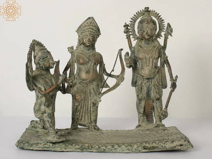 16” Tribal Statue of Garuda Bowing to Lord Rama while Lord Vishnu Blesses: Title: 16&#8221; Tribal Statue of Garuda Bowing to Lord Rama while Lord Vishnu Blesses Description: Brass Statue Height: 13.5 inch Width: 16 inch Depth: 7.5 inch Weight: 10.06 kg Additional Informatio