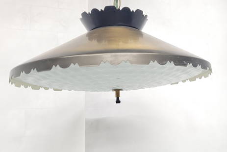 Vintage metal ceiling light french county farmhouse style swag lamp white glass shade: Vintage Metal Ceiling Light French County Farmhouse Style Swag Lamp White Glass Shade In good working condition with some heavy wear, scratches (see pics). Round white glass globe, no chips or cracks.