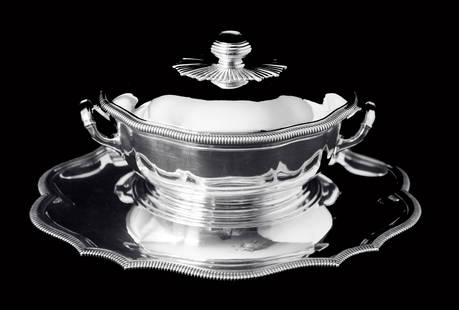 Puiforcat (Hermes) - 4pc. Antique French 950 Sterling Silver Covered Soup / Stew Tureen with: Title: Puiforcat (Hermes) - 4pc. Antique French 950 Sterling Silver Covered Soup / Stew Tureen with Presentation Platter - LIKE NEW! Description:Direct from Paris, a Stunning Large 3pc. Covered Louis