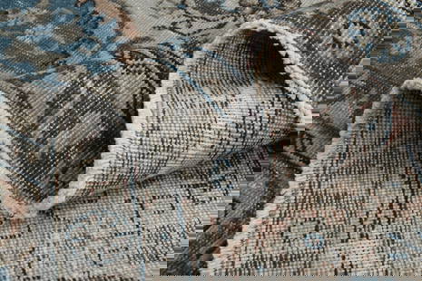 9'4x13'4 ft, ANTIQUE PERSIAN RUG: Title: 9'4x13'4 ft, ANTIQUE PERSIAN RUGOridign: Turkey Date/Period: 1960 - 1970 Materials: Wool and Cotton Size: Width: 9.4 feet Length: 13.4 feet Provenance: This Turkish one-of-a-kind Anatolian Vint