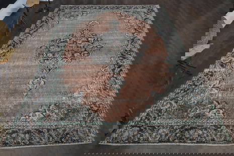 8'2x11'4 ft, PERSIAN STYLE RUG: Title: 8'2x11'4 ft, PERSIAN STYLE RUGOridign: Turkey Date/Period: 1960 - 1970 Materials: Wool and Cotton Size: Width: 8.2 feet Length: 11.4 feet Provenance: This Turkish one-of-a-kind Anatolian Vintag