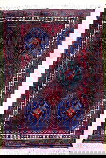 Antique Persian Balouch Hand Knotted Rug 4'2" x 6'5": Title:Antique Persian Balouch Hand Knotted Rug 4'2" x 6'5" Description:&#8226; Rug Number: H175 &#8226; Country of Origin: Iran &#8226; Style, Design: Persian Balouch, Nomadic, Geometric, Tribal &#822