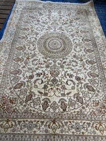 Hand Knotted Hereke Silk Rug 6x9 ft