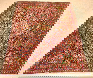 Persian SARUK RUG 3.3x4.8: Title: Persian SARUK RUG 3.3x4.8 Description:OLD,ANTIQUE WITH AMAZING COLOR COMBINATION KORK WOOL_HIGH KPSI AUTHENTIC HAND KNOTTED Persian SARUK FARAKHAN RUG.........size is 3' 3" x 4' 8"..........Mag