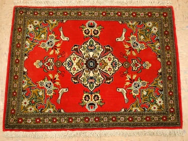 Persian KASHAN RUG 2'1" X 2'9"