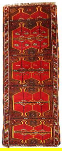 Hand made antique collectible Turkish Yastik rug 2.5' x 6.2' ( 76cm x 190cm ) 1920: Title: Hand made antique collectible Turkish Yastik rug 2.5' x 6.2' ( 76cm x 190cm ) 1920 Origin:Turkey Dimension: 2.5' x 6.2' ( 76cm x 190cm ) Materials:wool Year:1920s Description:Antique Turkish Ya