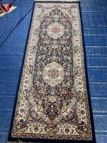 Hand Knotted Hereke Rug -2'6" x 6'6 ft