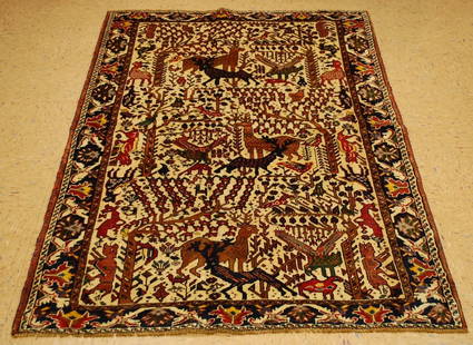 PERSIAN SHIRAZ RUG 3'10" x 5'10": Title: PERSIAN SHIRAZ RUG 3'10" x 5'10" Description:OLD,ANTIQUE DETAILED ANIMAL SUBJECT DESIGN AUTHENTIC HAND KNOTTED Persian SHIRAZ QASHKI ORIENTAL RUG True Tribal beauty with exact size of 3'10" x 5