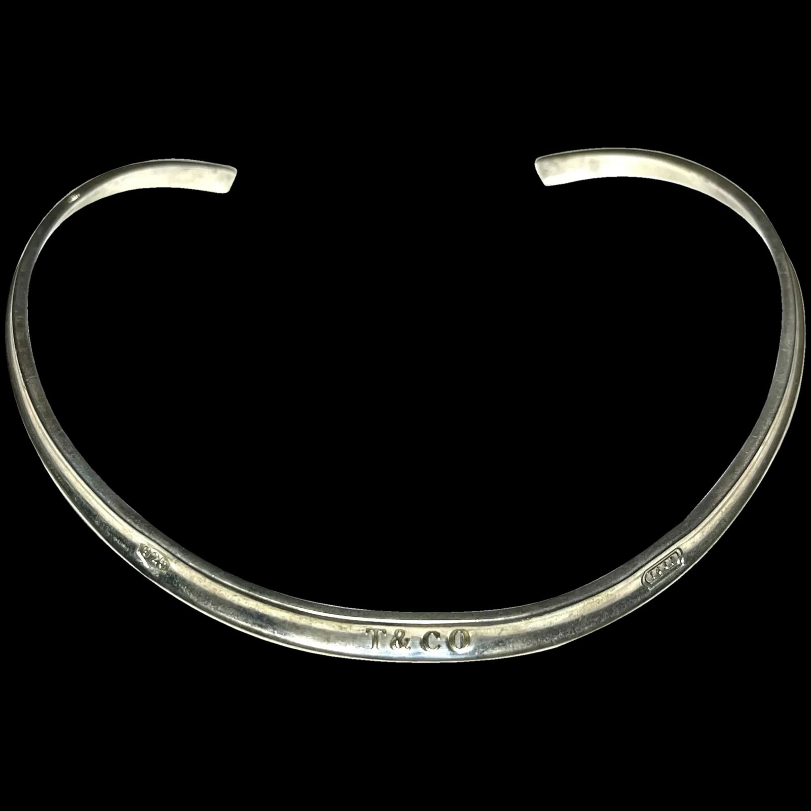 Tiffany & Co. Vintage 1837 Sterling Silver Collar Choker Necklace: Title: Tiffany & Co. Vintage 1837 Sterling Silver Collar Choker Necklace Description: Tiffany & Co. Vintage 1837 Sterling Silver Collar Choker Necklace Hallmarked: c. 1997 Tiffany & Co. 925 1837 Weigh
