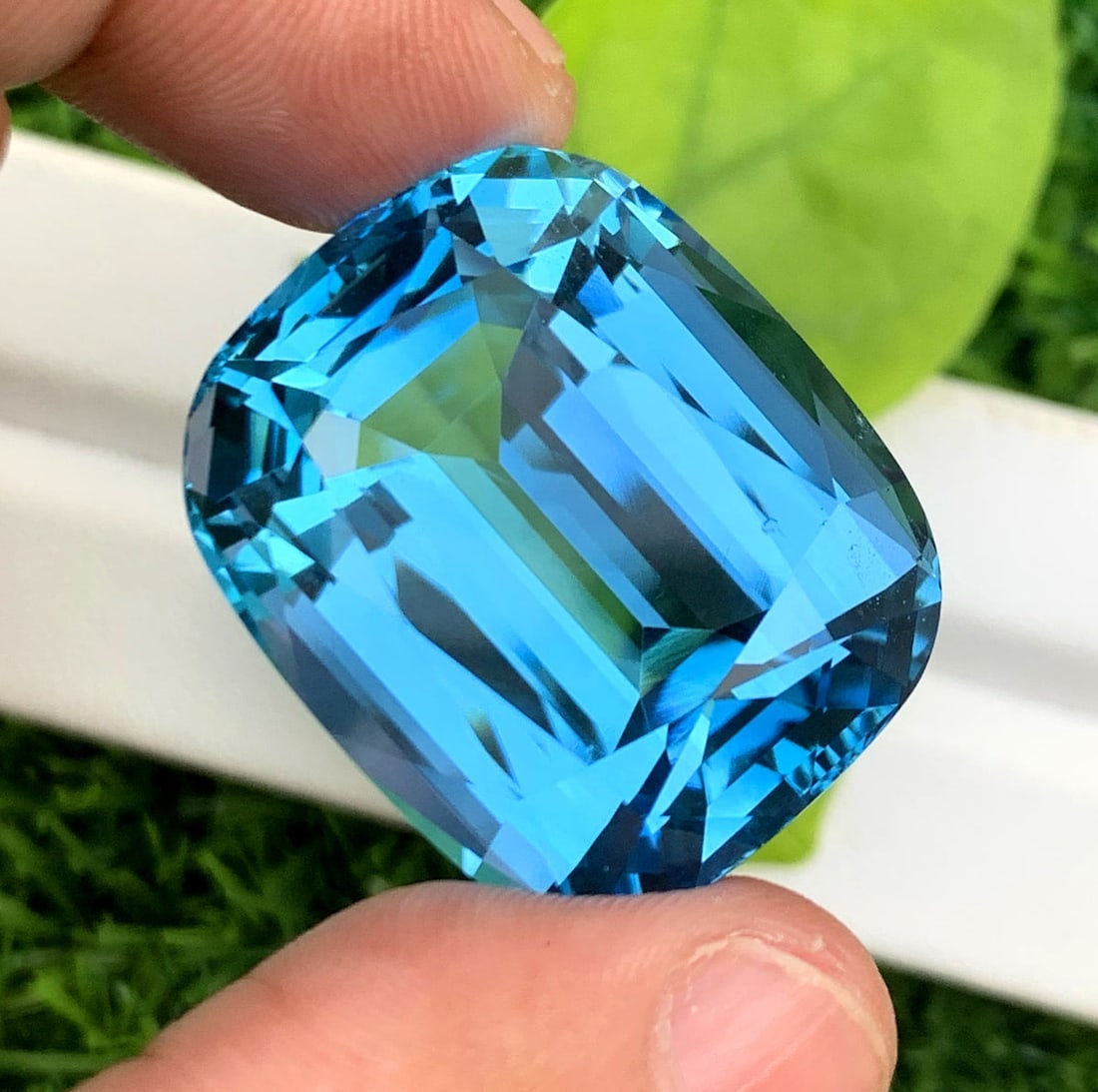 Cusshion Cut Swiss Blue Topaz Gemstone, Topaz Faceted Cut Stone - 92.80 CT (1 of 11)