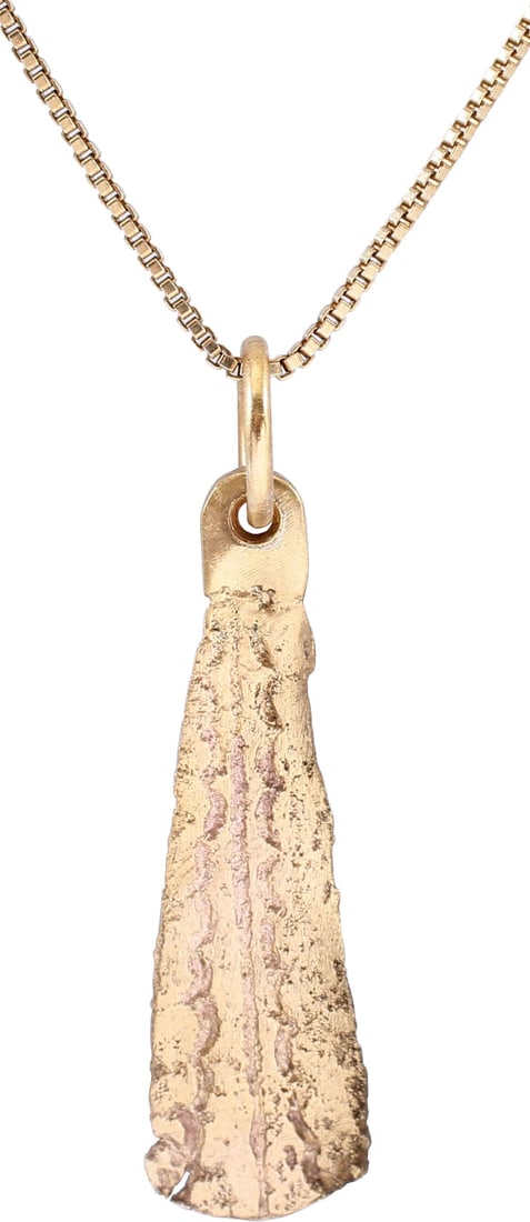 RARE VIKING WOMAN WARRIOR'S BRACELET PENDANT NECKLACE: 10th-11th century AD. Vikings were highly skilled metallurgists, and as a result, breaking metal had supernatural significance for them. Breaking ringjarn (iron rings) as shown on the Larbro Stone, wa
