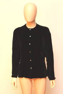 RALPH LAUREN SIZE 10 MAD EIN USA VELVET RAYON SILK BLACK TOP CARDIGAN SHIRT: NH5 AUTHENTIC HAIDER ACKERMANN SIZE 34 MADE IN POLAND 100% SILK DRY CLEAN ONLY PLEASE, CHECK OUR OTHER VINTAGE DESIGNER'S UNIQUE COLLECTIONS. ALL OUR ITEMS ARE IN A GOOD CONDITION. Reserve: $152.00