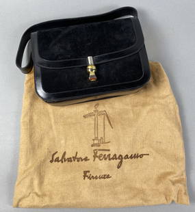Lederer Handbag or Purse with Salvatore Ferragamo Storage Bag: Title:Lederer Handbag or Purse with Salvatore Ferragamo Storage Bag Description:The purse is black leather and suede with metal hardware Materials:Leather & suede Dimensions:9-3/8" wide x 6-3/4" tall