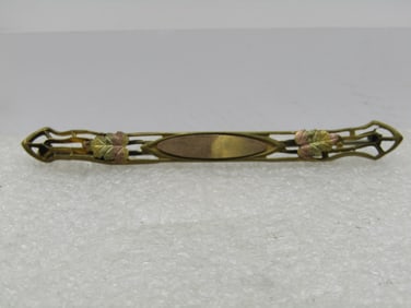 Victorian 10kt G.F. Leaf Bar Brooch, 3", Signed G CH, C-Clasp
