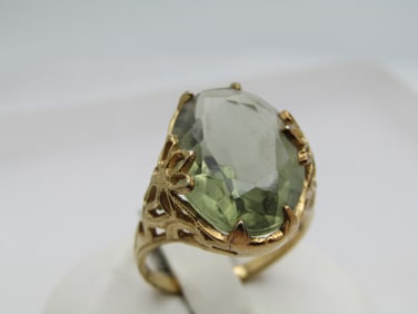 Vintage 10kt GP Pale Green Stone Ring, Signed Uncas, Size 9, Mid-Century