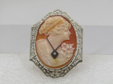 Vintage 10kt Cameo With Diamond, 1-7/8"