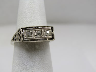 Edwardian Triple Diamond Ring, Platinum Over Gold, Sz. 6, .25 CTW