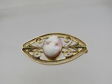 Antique 10kt Cameo Brooch, Pearls, Scrolled, 1930's