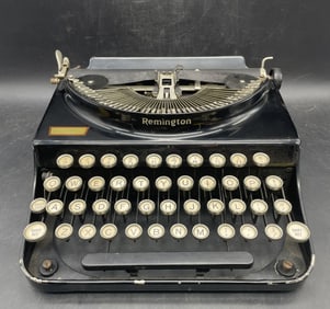 Antique 1920's Remington Portable Typewriter USA